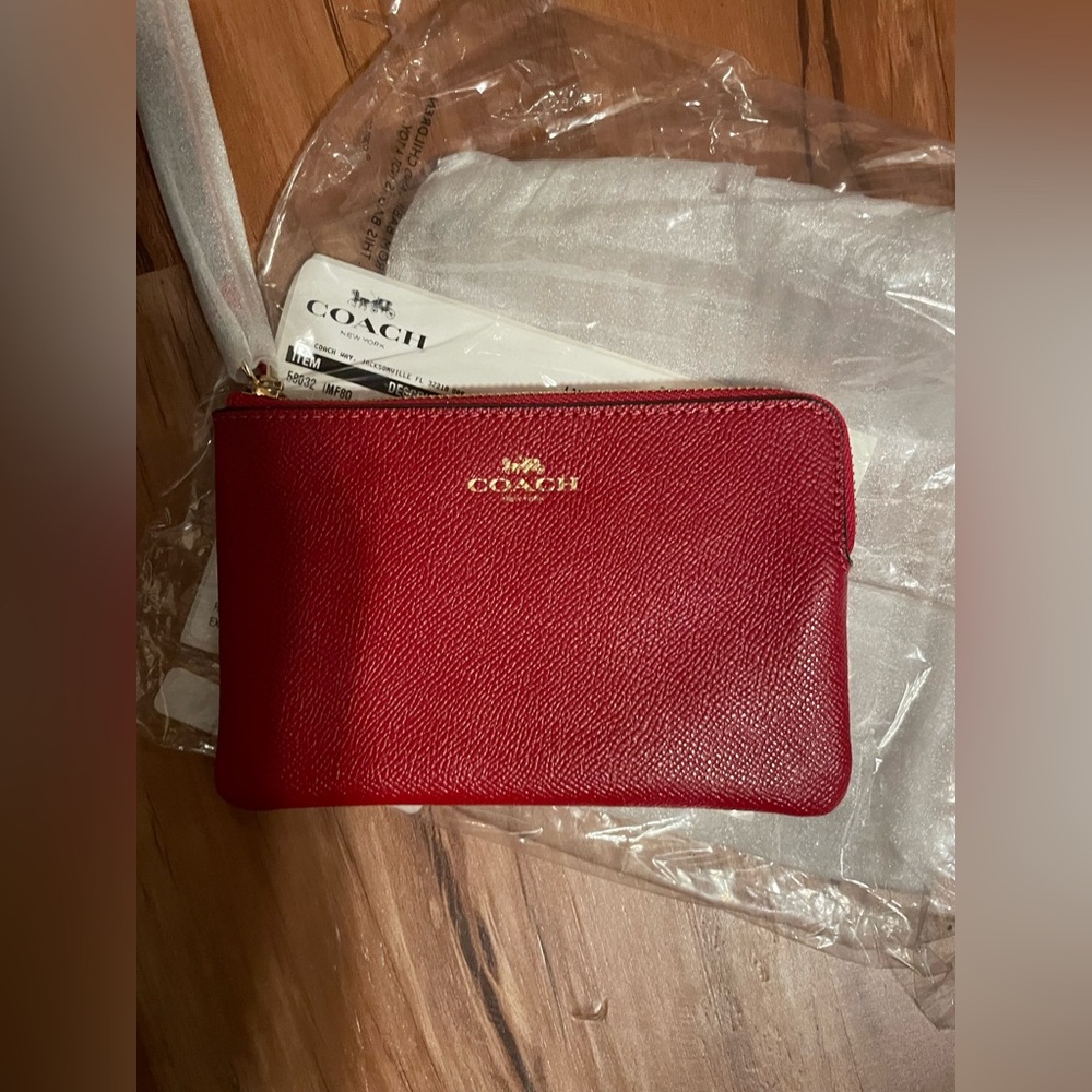 Coach Wristlet, NEW